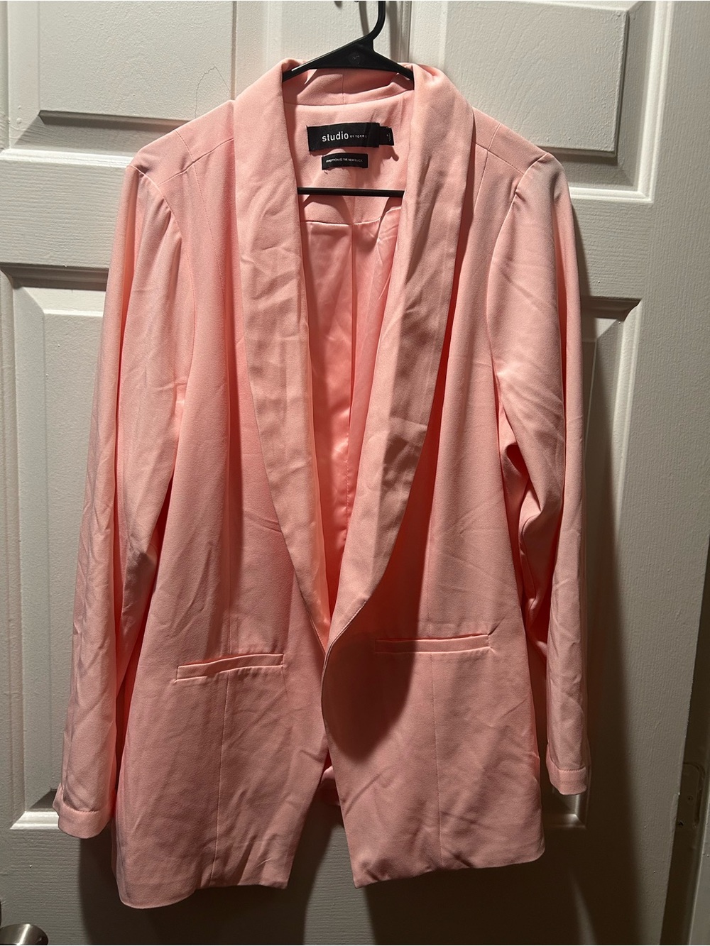 Torrid Women’s Pink Classic Shawl Collar Blazer Size 1X